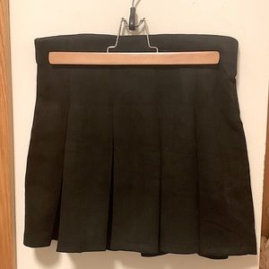 cute black pleated soft skirt